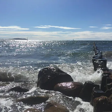 Fiete 1 - Kinderfreundliches Auf Ruegen Fuer Bis Zu 8 Personen