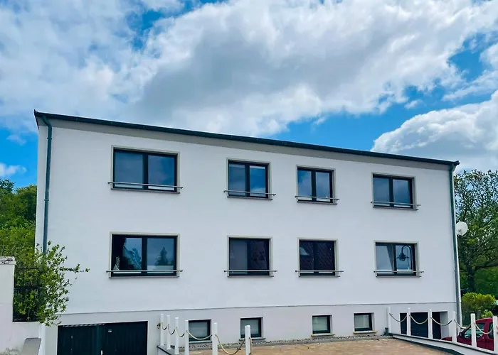 Fiete 1 - Kinderfreundliches Auf Ruegen Fuer Bis Zu 8 Personen Sagard