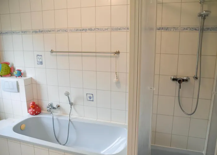 Fiete 1 - Kinderfreundliches Auf Ruegen Fuer Bis Zu 8 Personen